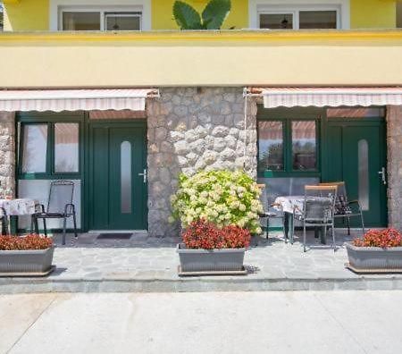 Apartmani Ve-Ro 1 Опатия Екстериор снимка