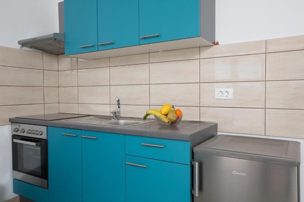 Apartmani Ve-Ro 1 Опатия Екстериор снимка